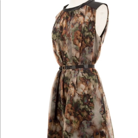 Cop.Copine sleeveless dress with belt - Picture 2 of 4